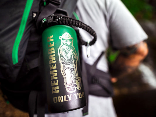 Limited Edition Smokey Bear Hiker Water Bottle – 32 oz. with Carabiner